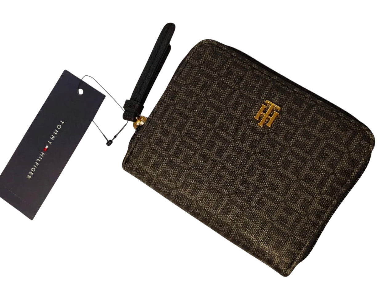 Cartera Tommy H.